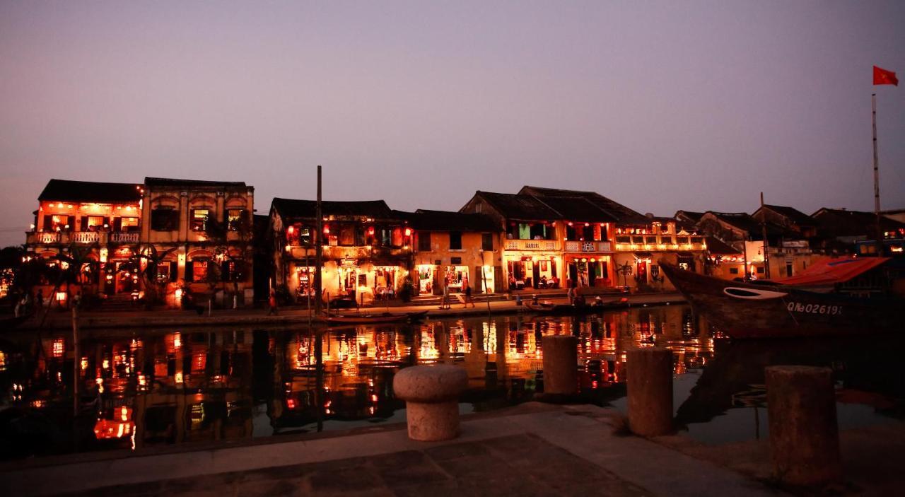 Corner Night Market Homestay 호이안 외부 사진